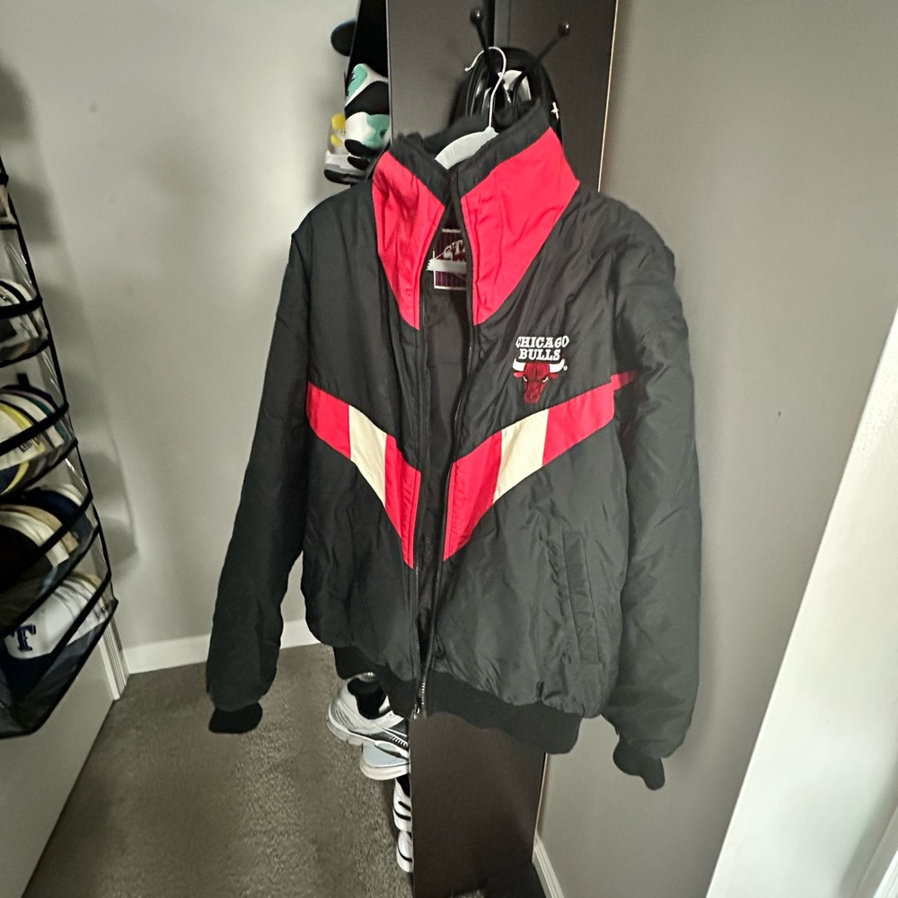 Chicago Bulls Black and Red Puffer Jacket